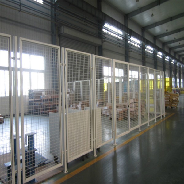 仓库专用DH211型深圳铁丝网围栏