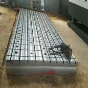 焊接划线平台 检验划线铸铁平板 精度高 可开槽可平面 河北北重技术人员